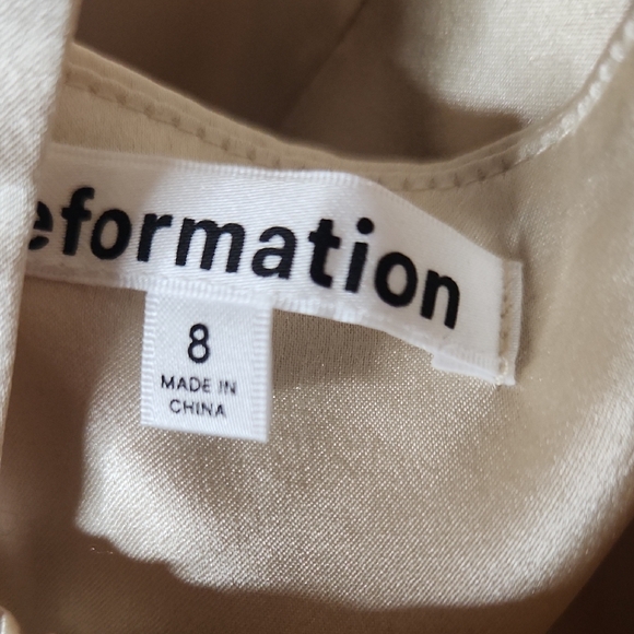 Reformation Cream and White Linen & Silk Tops Size 8/ Medium - Picture 13 of 16